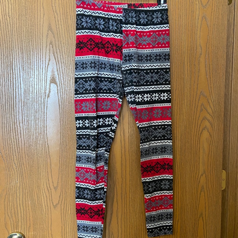 No Boundaries Christmas Leggings